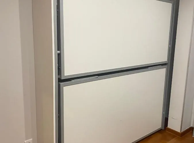 Maison San Isidoro - Garaje Y Wifi Gratuito *